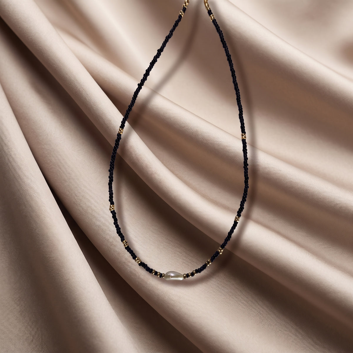 Ethereal Protection Pearl Choker